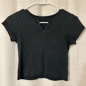Brandy Melville black top